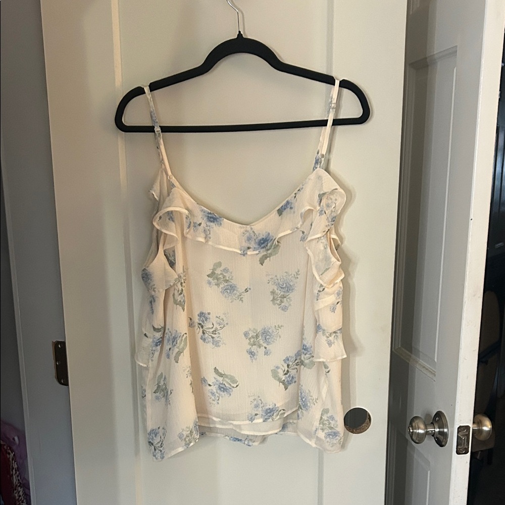 LOFT Floral Ruffle Cream Top - Picture 2 of 4